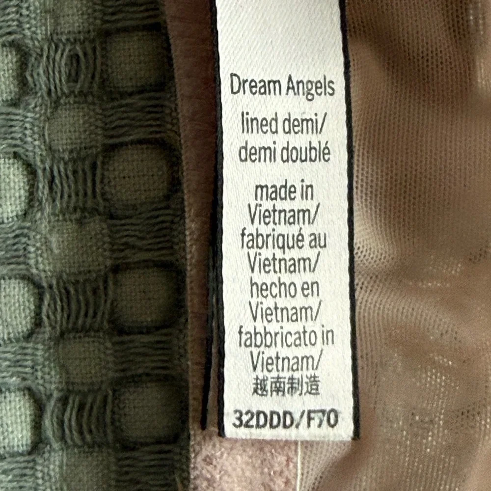 Victoria's Secret‎ Dream Angels 32DD Pink Lace Lined Demi Underwire Bra